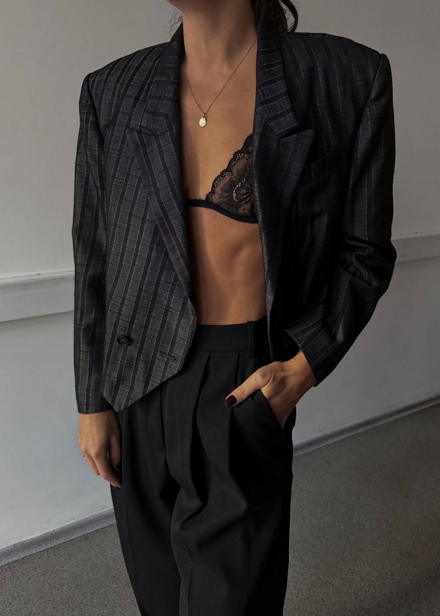 Vintage Shiny FinIsh Striped Cropped Festive Blazer