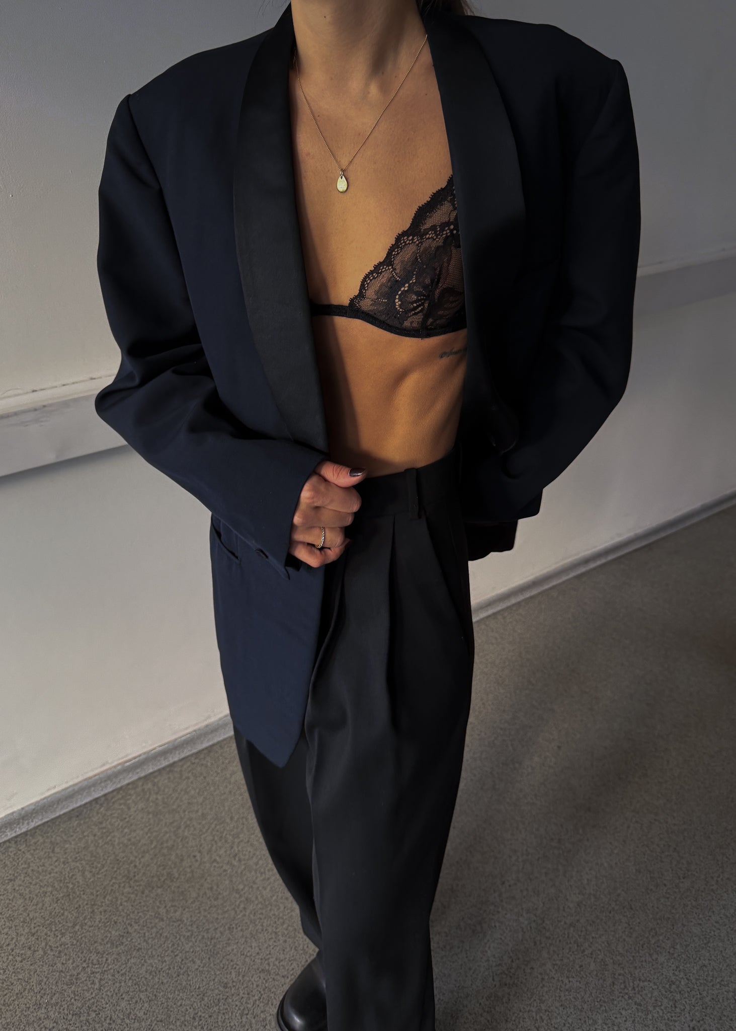 Vintage Navy Blue Tuxedo Oversized Festive Blazer