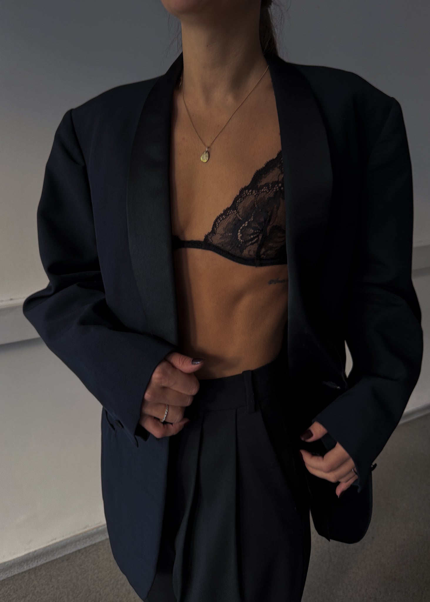 Vintage Navy Blue Tuxedo Oversized Festive Blazer