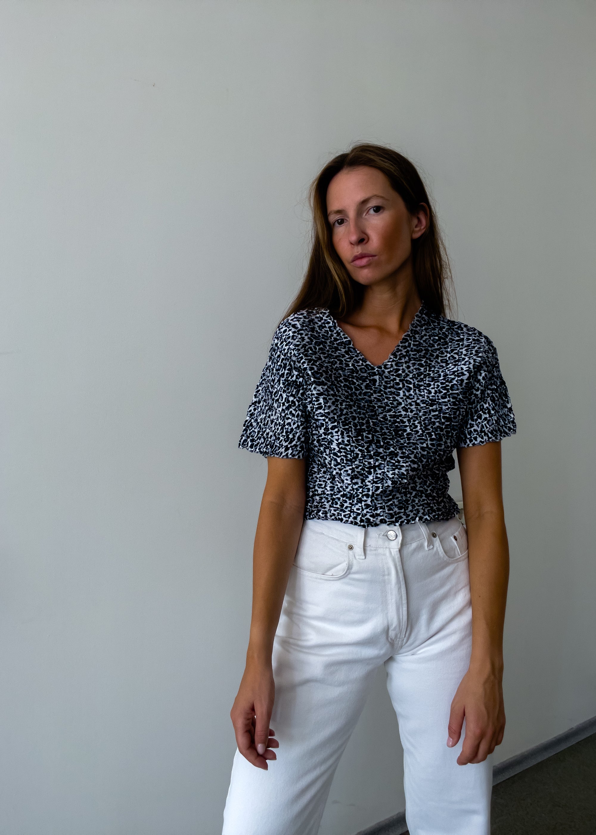 Vintage Black and White Ribbed Blouse