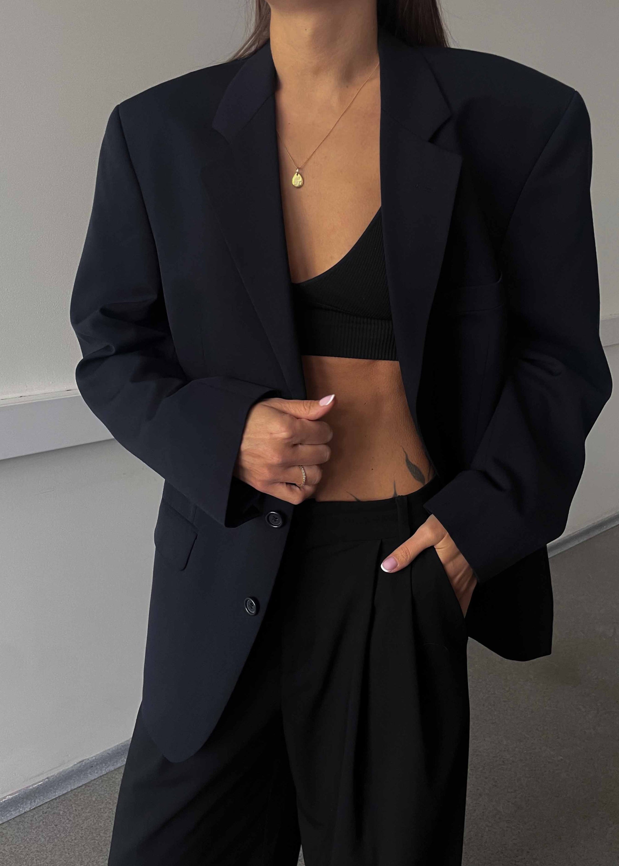 Vintage Navy Blue Classic Oversized Blazer