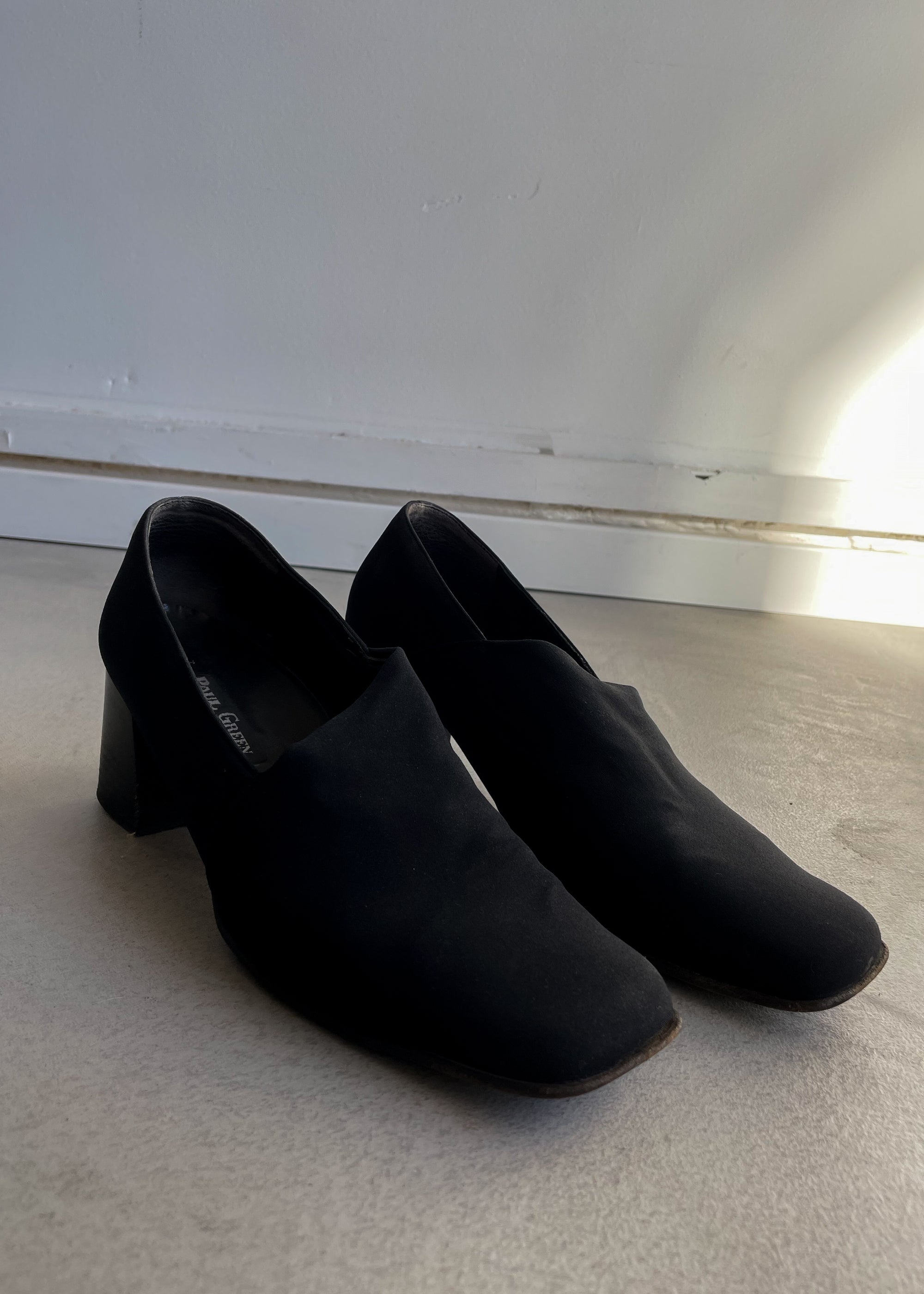 Vintage Black Heels Size 39.5